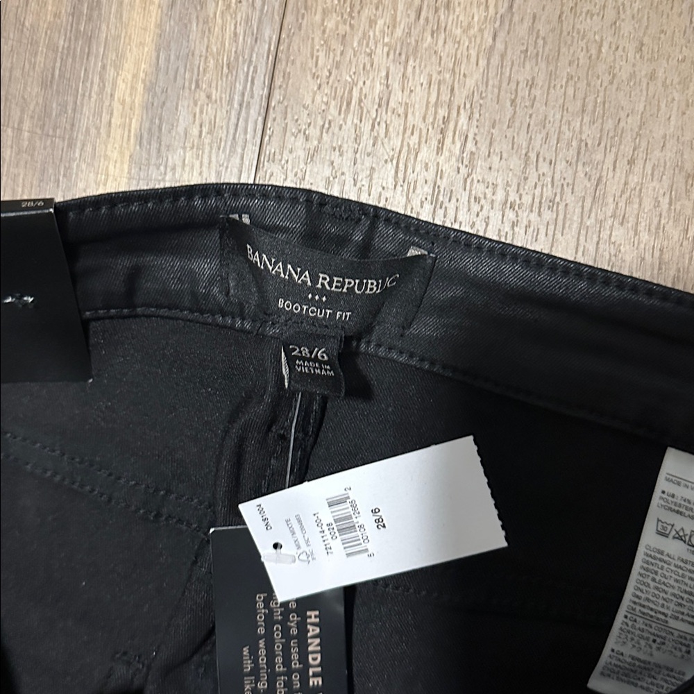 NWT Banana Republic Low Rise Bootcut Faux Leather Jean Pants - Picture 4 of 6